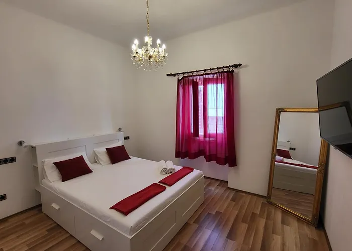 At Location * スプリト